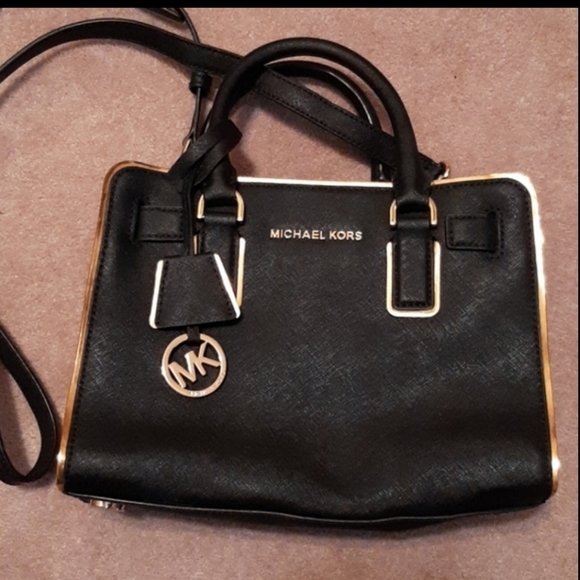 Black Michael Kors purse - Picture 7 of 8